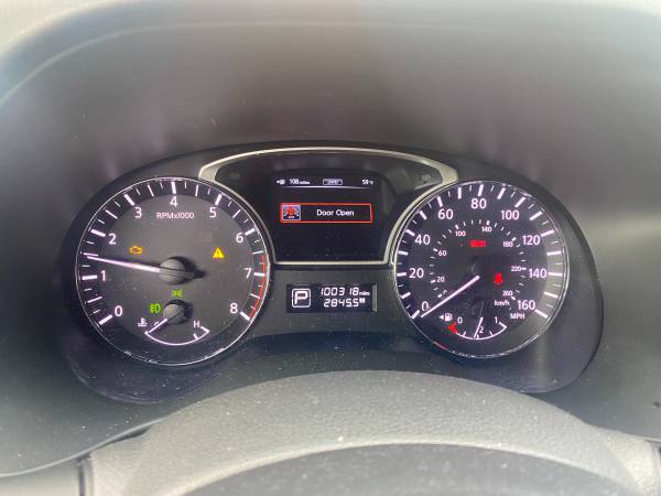2013 NISSAN PATHFINDER SL 4WD- REBUILT TITLE - cars & trucks - by... for sale in Riverdale, District Of Columbia – photo 11