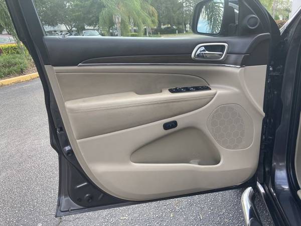 2015 Jeep Grand Cherokee Overland~FULLY LOADED~ CLEAN CARFAX~ BEIGE... for sale in Sarasota, FL – photo 7