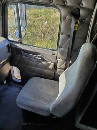 2008 FREIGHTLINER FLD W/DETROIT for sale in Vancouver, OR – photo 6