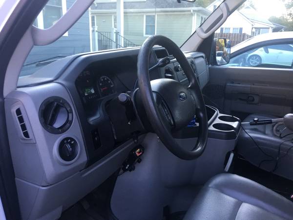 2011 Ford E350 XL Super Duty12 passenger for sale in A;axandaria, District Of Columbia – photo 11