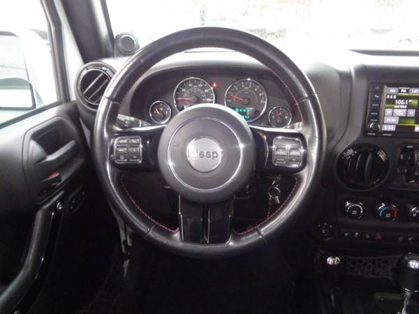 2012 Jeep Wrangler Unlimited 4WD 4dr Altitude 15 Sentras for sale in Elmont, NY – photo 23