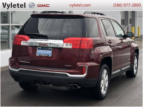 2017 GMC Terrain SUV AWD 4dr SLE w/SLE-2 - GMC Crimson Red Tintcoat for sale in Sterling Heights, MI – photo 3