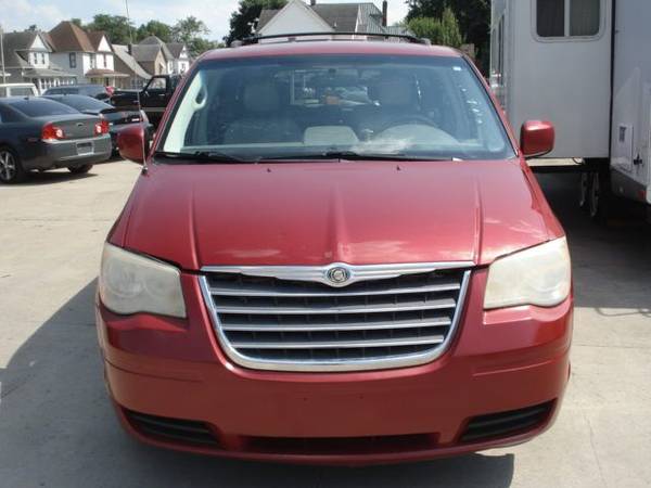 2008 Chrysler Town and Country - cars & trucks - by dealer - vehicle... for sale in ottumwa, IA – photo 6