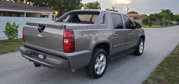 chevrolet avalanche for sale in Hialeah, FL – photo 3