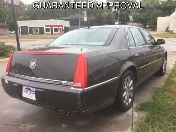 2008 Cadillac DTS 4dr Sdn WE GUARANTEE CREDIT APPROVAL! - cars &... for sale in Des Moines, IA – photo 8