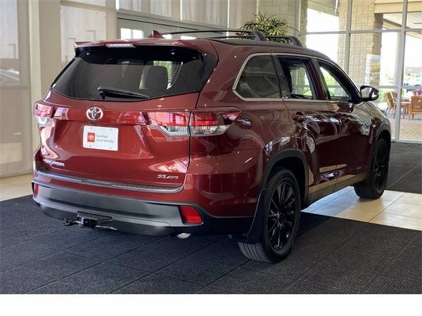 Used 2019 Toyota Highlander SE/8, 483 below Retail! - cars & for sale in Scottsdale, AZ – photo 5