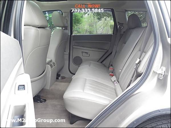 2006 Jeep Grand Cherokee Laredo 4dr SUV 4WD w/Front Side Airbags for sale in East Brunswick, NJ – photo 12