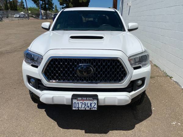 2018 Toyota Tacoma TRD Sport Double Cab 4WD, Clean Title - cars & for sale in San Diego, CA – photo 7