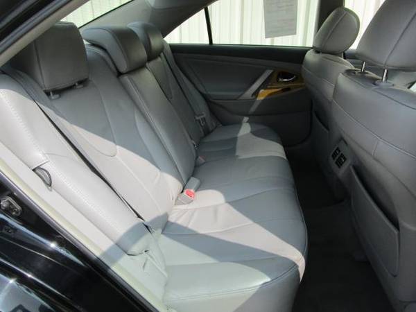 2007 Toyota Camry XLE V6 - cars & trucks - by dealer - vehicle... for sale in Wilmington, OH – photo 8