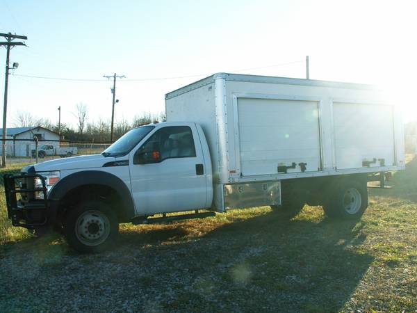 2013 F550 Ford Box Truck gas automatic AC PW cruise Mechanic Special... for sale in Memphis, IN – photo 10