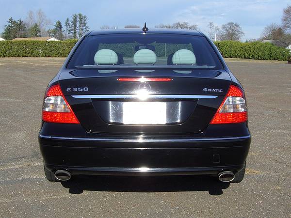 ► 2008 MERCEDES BENZ E350 4MATIC SPORT - ONE OWNER with ONLY 89k... for sale in East Windsor, CT – photo 4