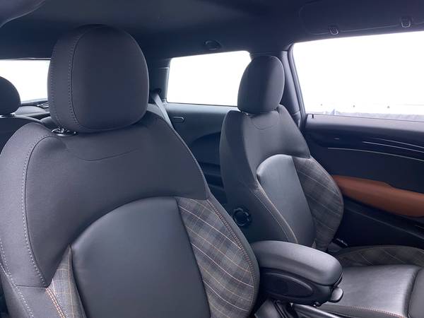 2017 MINI Hardtop 2 Door Cooper S Hatchback 2D hatchback Blue - -... for sale in Farmington, MI – photo 18
