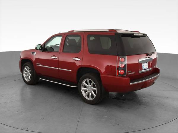 2012 GMC Yukon Denali Sport Utility 4D suv Red - FINANCE ONLINE -... for sale in Arlington, District Of Columbia – photo 7