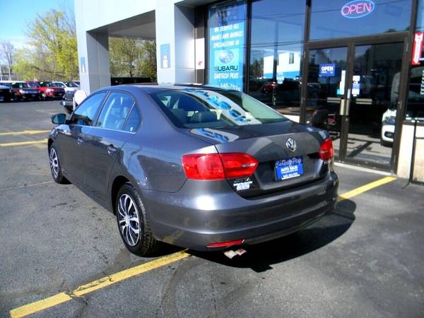 2013 Volkswagen Jetta SE 2 5L GAS SIPPING SEDAN - - by for sale in Plaistow, MA – photo 8