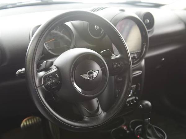 2015 MINI Countryman Cooper S ALL4 Hatchback 4D hatchback Red - for sale in Arlington, District Of Columbia – photo 2