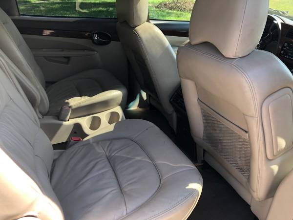 2007 BUICK RENDEZVOUS CX..THIRD ROW SEATING! for sale in Holly, OH – photo 12