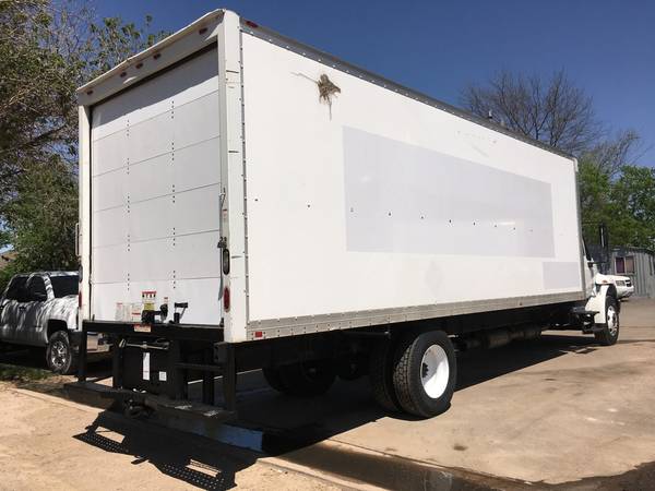 2015 International 4300 26 FT Box Truck LOW MILES 118, 964 MILES for sale in Arlington, NM – photo 4