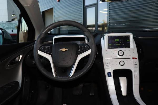 2013 Chevrolet Volt SKU:DU100485 Hatchback for sale in Irvine, CA – photo 15