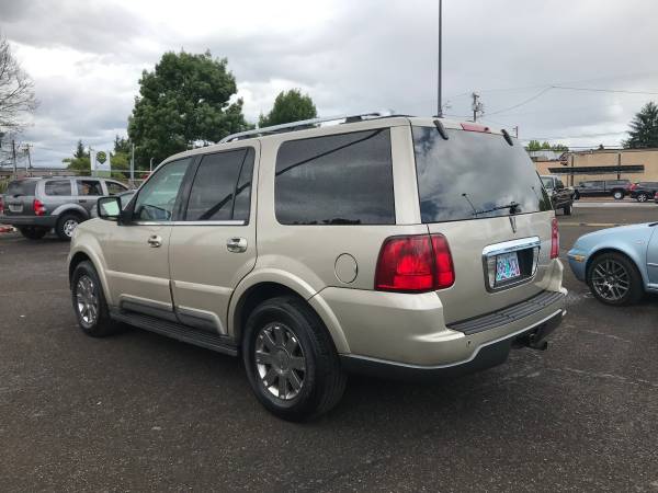 2004 LINCOLN NAVIGATOR LOADED SPECIAL PICE for sale in Eugene, OR – photo 4