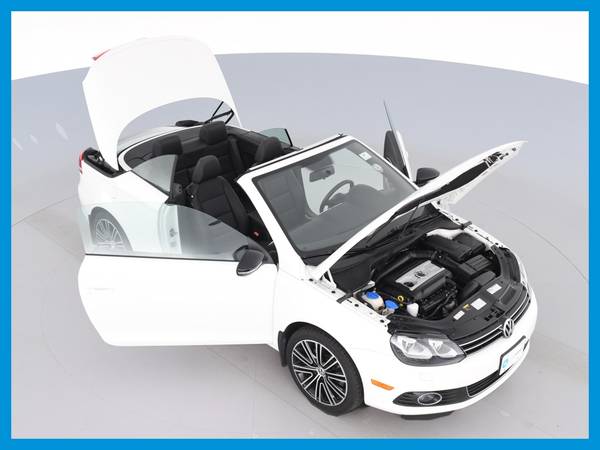 2014 VW Volkswagen Eos Komfort Convertible 2D Convertible White for sale in Revere, MA – photo 21