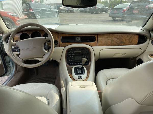 2001 Jaguar XJ - Financing Available! - cars & trucks - by dealer -... for sale in Lakewood, CO – photo 12