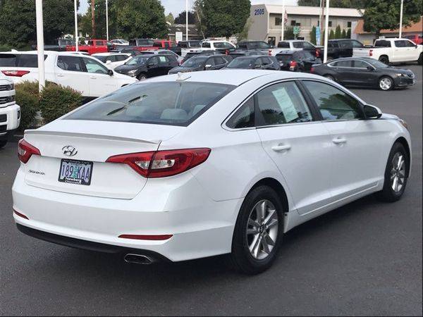 2017 Hyundai Sonata SE WORK WITH ANY CREDIT! for sale in Newberg, OR – photo 19