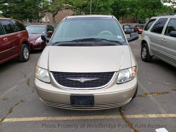 2004 Chrysler Town & Country 4dr LX FWD Gold for sale in Woodbridge, District Of Columbia – photo 2