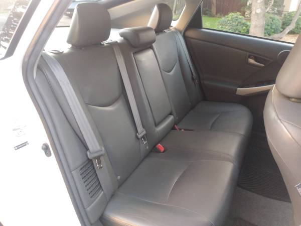 ***Like New Toyota Prius*Leather*Navi*JBL Sound*Must See To... for sale in Lincoln, CA – photo 13