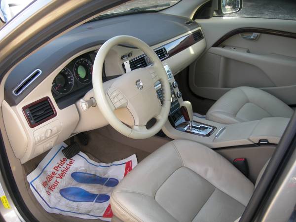 2008 Volvo XC70 CLEAN CARFAX - - by dealer - vehicle for sale in Columbia, PA – photo 10