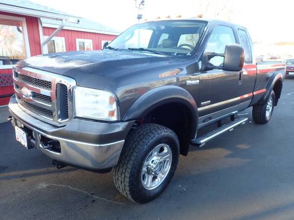 2005 Ford F-350 Super Duty Lariat 4dr SuperCab 4WD LB w.Clean CARFAX... for sale in Savage, MN – photo 3