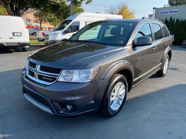 2017 Dodge Journey SXT - Third Row! New Tires! - cars & trucks - by... for sale in Corvallis, OR – photo 2