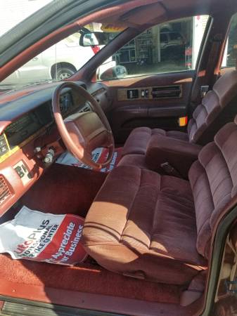1992 Chevy Caprice Classic LTZ ONLY 63K LIKE NEW for sale in HARRISBURG, PA – photo 12