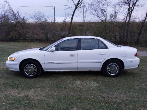 2000 BUICK CENTURY LIMITED - cars & trucks - by dealer - vehicle... for sale in Blue Island, IL – photo 2