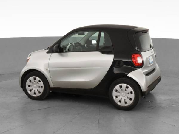 2016 smart fortwo Pure Hatchback Coupe 2D coupe Silver - FINANCE -... for sale in Flint, MI – photo 6