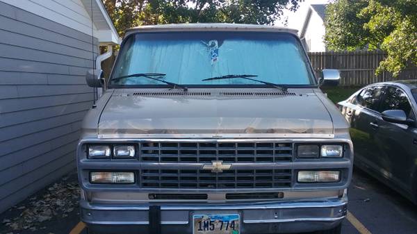 For Sale 1992 Chevy Starcraft Van for sale in Sioux Falls, SD – photo 8