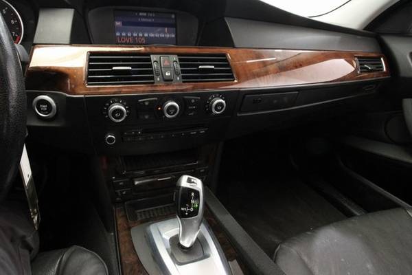 2010 BMW 5 Series 528i xDrive - - by dealer - vehicle for sale in Golden Valley, MN – photo 17