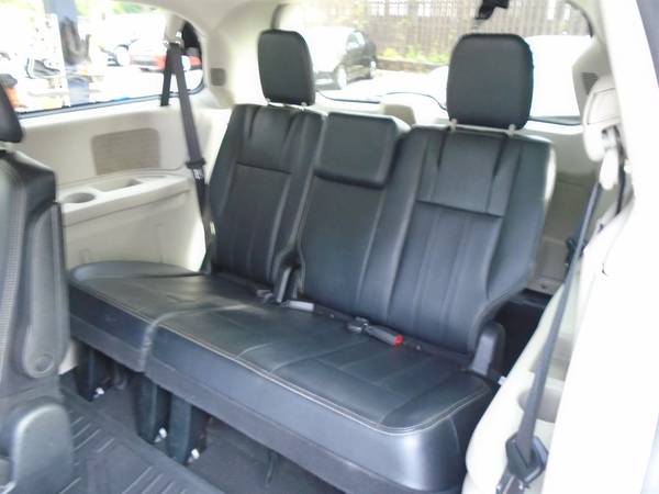 2015 chrysler Town and Country call BETO today - - by for sale in Stone Mountain, GA – photo 6