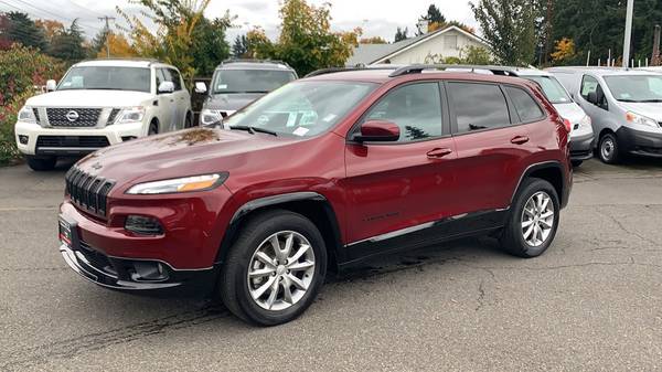2018 Jeep Cherokee 4WD Latitude Tech Connect 4x4 SUV for sale in Portland, OR – photo 11