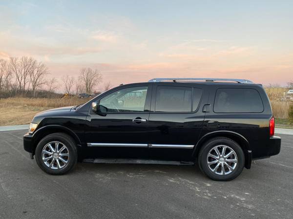 2008 Infiniti QX56 4x4 CLEAN - cars & trucks - by owner - vehicle... for sale in Lake Bluff, IL – photo 8
