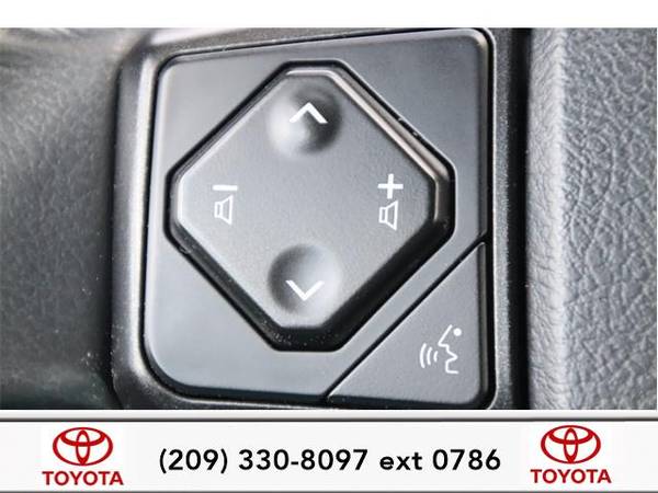 2018 Toyota Sequoia SUV SR5 for sale in Stockton, CA – photo 7