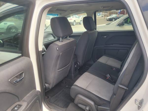 2009 Dodge Journey SE - cars & trucks - by dealer - vehicle... for sale in Moorhead, ND – photo 12