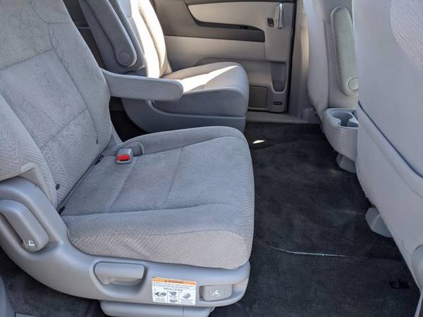 2015 Honda Odyssey LX SKU: FB115964 Mini-Van - - by for sale in Clearwater, FL – photo 20