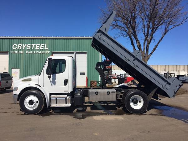 2012 Freightliner M2 106 with 14 Crysteel Contractor Body Package for sale in Lake Crystal, MN – photo 8