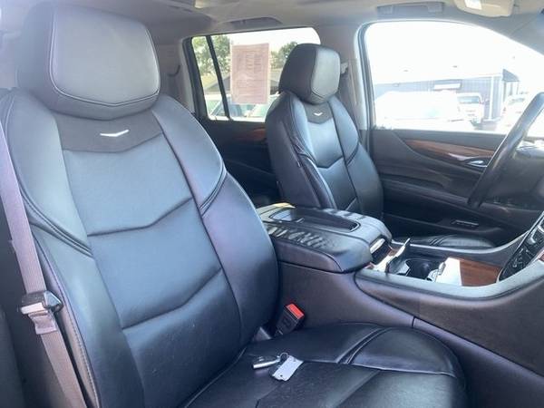2015 Cadillac Escalade ESV Premium AWD Navi Tv/DVD 3rd Row 1-Own Cln C for sale in Canton, OH – photo 16