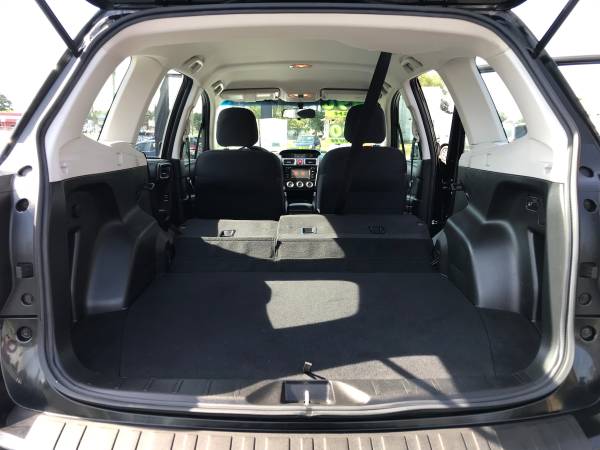 2016 Subaru Forester 2.5i - $690 DOWN - AWD / BLUETOOTH / ONE-OWNER for sale in Dover, DE – photo 12