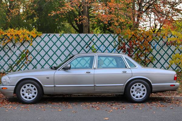 1998 Jaguar XJ8 - only 85k miles - cars & trucks - by owner -... for sale in STATEN ISLAND, NY – photo 6