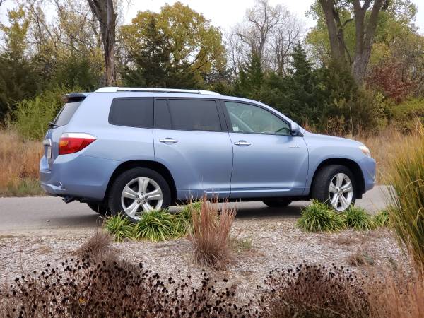 2008 Toyota Highlander limited - cars & trucks - by dealer - vehicle... for sale in Hutchinson, KS – photo 7