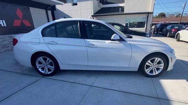 2018 BMW 3 Series 330i xDrive - - by dealer - vehicle for sale in Commack, NY – photo 10
