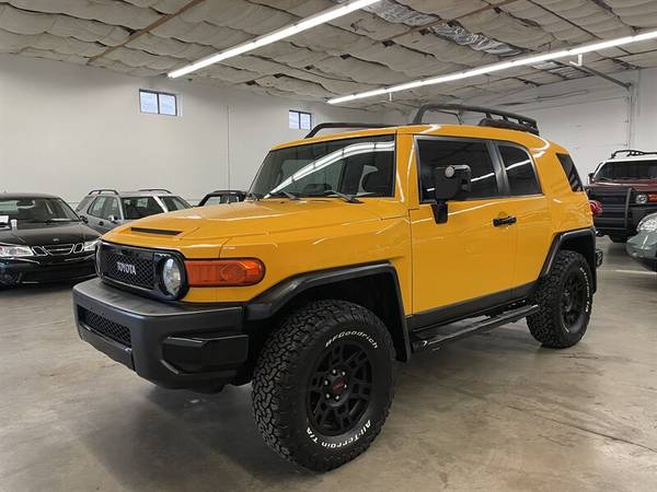 2007 Toyota FJ Cruiser 6-Speed Custom One Color Paint Lifted - cars for sale in Portland, OR – photo 6