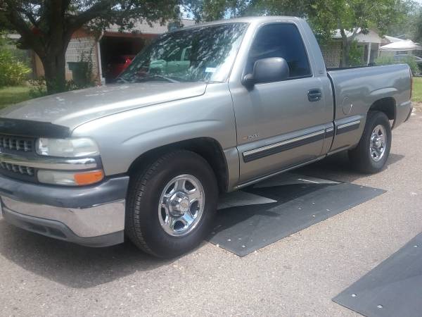 2000 Chevy Silverado 1500 single cab short bed - cars & trucks - by... for sale in Harlingen, TX – photo 3